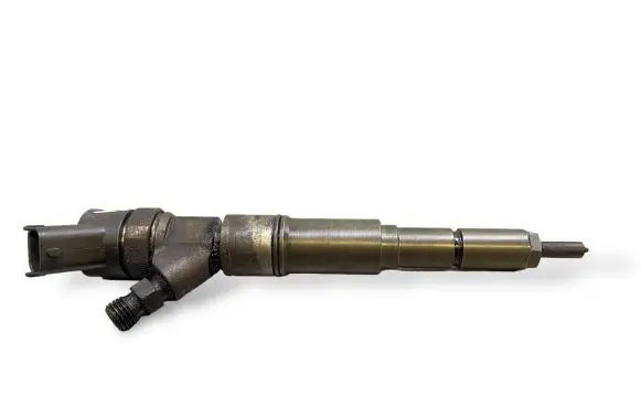 Land Rover Freelander Fuel injector 0445110130 7789573