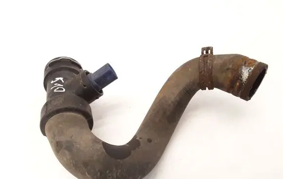 Audi A6 S6 C5 4B Engine coolant pipe/hose 8D0121049D 8D0121049