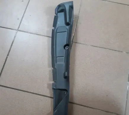 Audi A4 S4 B9 8W Fender end trim 8W0821111