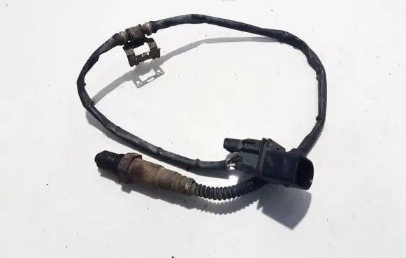 Volkswagen Jetta IV Lambda probe sensor 021905262B