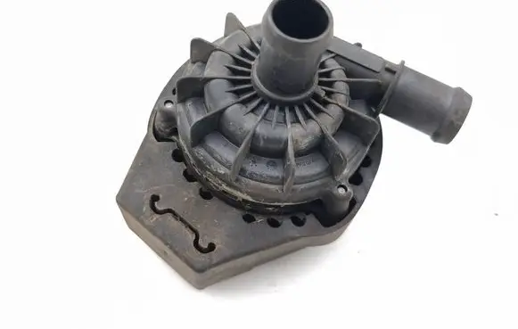 Audi Q4 Sportback e-tron Electric auxiliary coolant/water pump 1EA965567