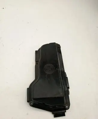 BMW 5 F10 F11 Fuse box cover 7555155