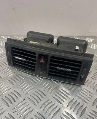 Mercedes-Benz C W204 Dash center air vent grill A2048304054