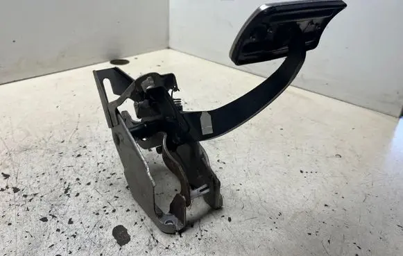 Honda Civic Brake pedal 