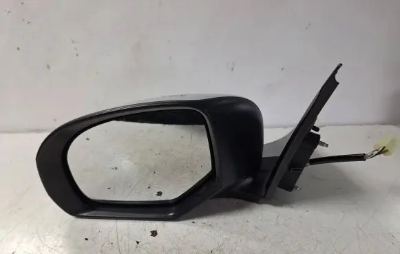 Suzuki Swift II Front door electric wing mirror