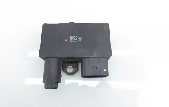 Mercedes-Benz A W169 Glow plug pre-heat relay 132199