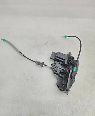 Volvo V60 Front door lock 31440997