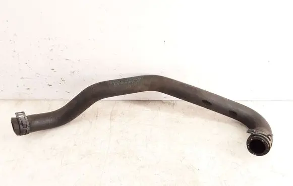 Mercedes-Benz C W204 Engine coolant pipe/hose A2048305896