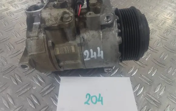 Mercedes-Benz C W204 Air conditioning (A/C) compressor (pump)