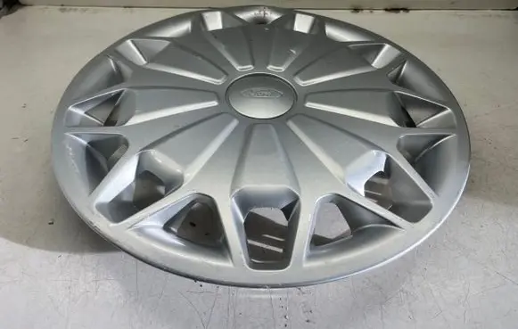Ford Transit R16 wheel hub/cap/trim BK211130BA