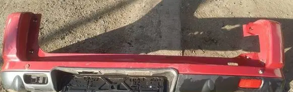 Honda CR-V Rear bumper raudonas