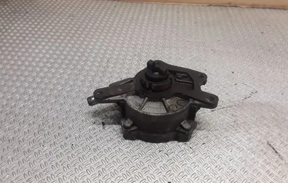 Mercedes-Benz E W211 Vacuum pump A6422300065