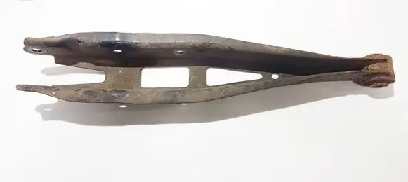 Subaru Outback Rear upper control arm/wishbone 0x04