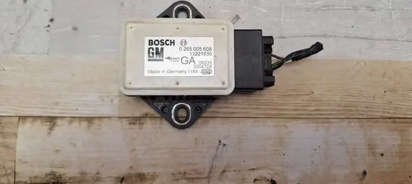 Opel Meriva A ESP acceleration yaw rate sensor 0265005608 13221030 3004704