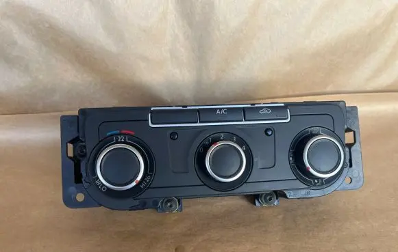 Volkswagen Transporter - Caravelle T5 Climate control unit 7E5907047 5HB01025986