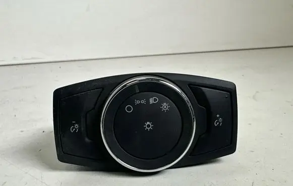 Ford Mustang VI Light switch DG9T13D061CEW