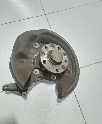 Audi Q3 8U Rear wheel hub Nocode