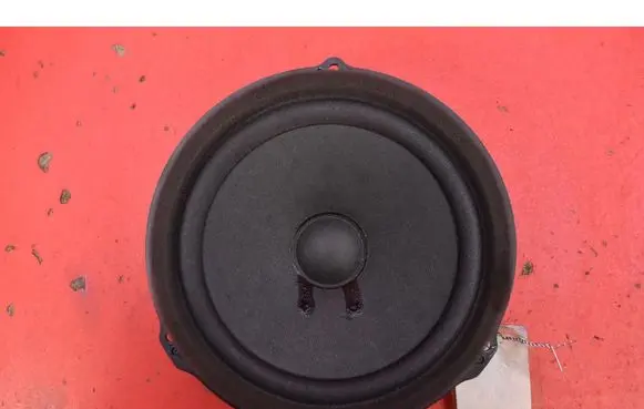 Ford Escape III Subwoofer speaker 8A6T18808AC