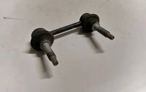 Rear anti-roll bar/stabilizer link