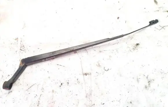 Toyota Corolla Verso E121 Front wiper blade arm 6523