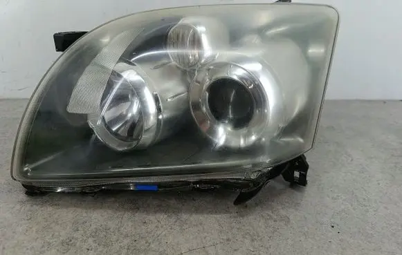 Toyota Avensis T250 Headlight/headlamp 35108KOITO