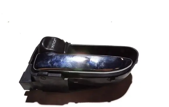 Subaru Legacy Front door interior handle