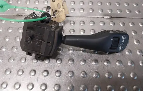 BMW 3 E46 Wiper control stalk S26383683 8363669M