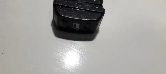 Citroen Xsara Electric window control switch 22681