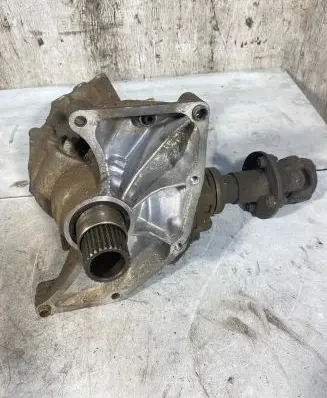 Nissan X-Trail T30 Gearbox transfer box case 
