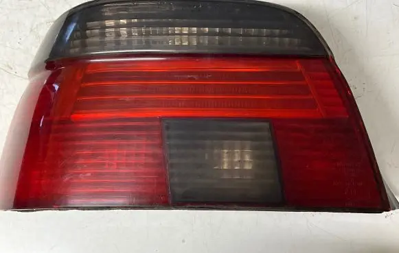 BMW 5 E39 Rear/tail lights 014441917L 10612 02S100R00E