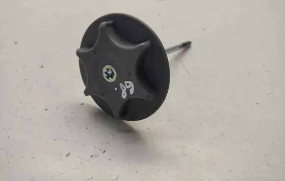 Nissan 370Z Spare wheel bolt 