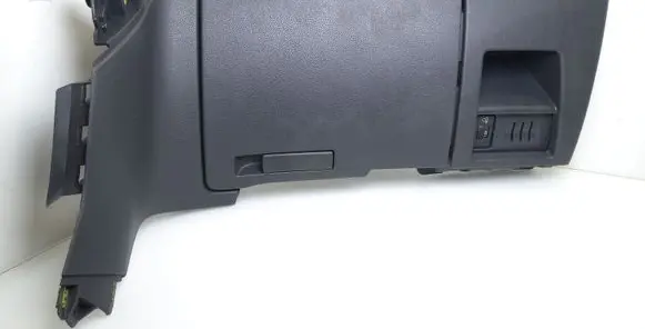 Peugeot 3008 I Glove box 9685168577 63190211