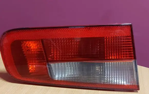 Renault Laguna II Tailgate rear/tail lights 8200002475