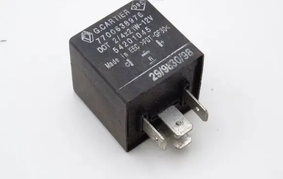 Renault Laguna I Other relay 7700638976