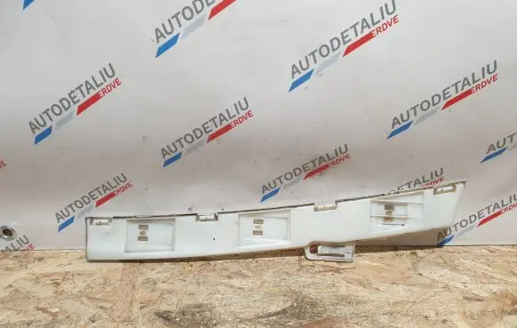 BMW 2 F22 F23 Sill/side skirt trim 8051949 51778051949