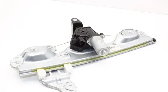 Nissan Pulsar Rear window lifting mechanism without motor 827003ZL0A