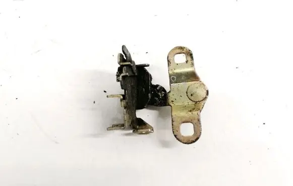 Ford Mondeo MK I Tailgate/trunk/boot lock/catch/latch 93BBN404B12BC 93BB-N404B12BC