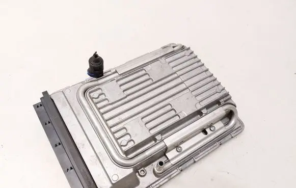BMW 7 F01 F02 F03 F04 Engine control unit/module 7645143