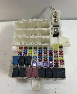 Honda Jazz Fuse module TF0E410