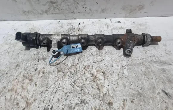 Volkswagen PASSAT B7 Fuel main line pipe 03L089N 057130764AB