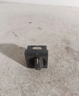 Volvo V70 Light switch 7923