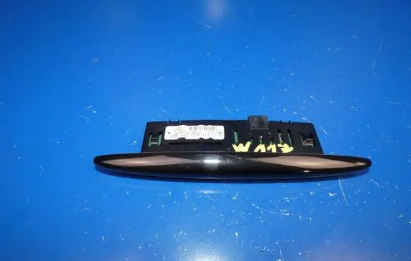 Mercedes-Benz CLA C117 X117 W117 Parking PDC sensor display screen A1725420023 1936932