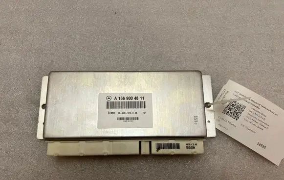 Mercedes-Benz GL X166 ESP (stability system) control unit A1669004811