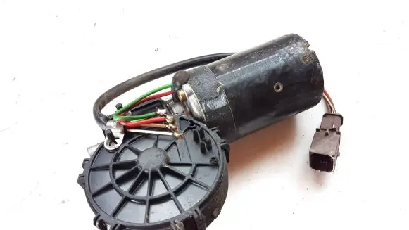 Citroen Xsara Picasso Wiper motor 0390241443