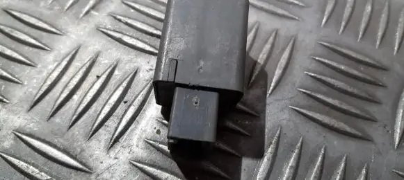 Nissan Almera N16 Other relay 24330c9900