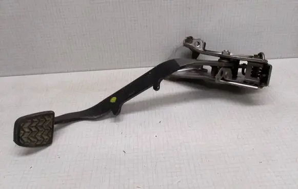 Toyota Corolla E120 E130 Brake pedal