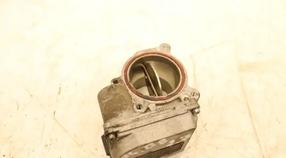 Audi A4 S4 B8 8K Engine shut-off valve 16112285