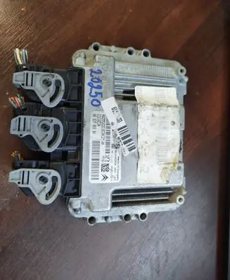 Peugeot 207 Engine control unit/module 9663786380