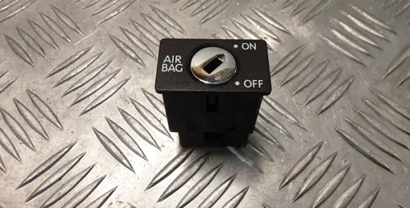 Porsche Cayenne (9PA) Passenger airbag on/off switch 1K0919237A