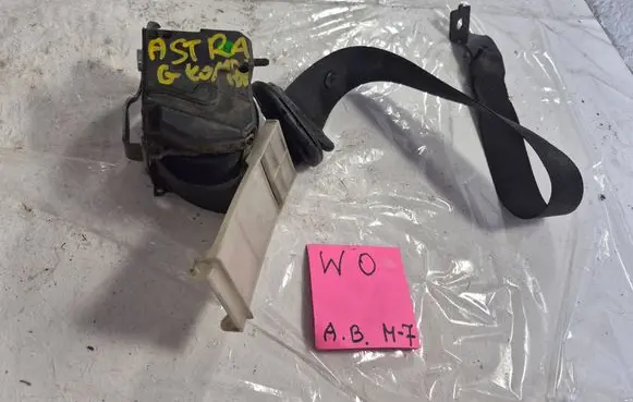 Opel Astra G Front seatbelt 012255